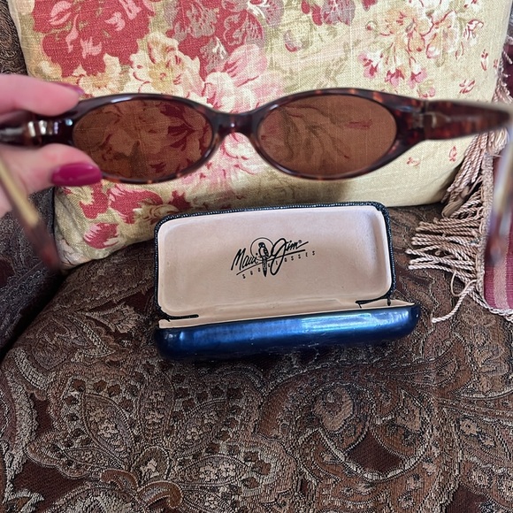 Vintage Maui Jim sunglasses - Picture 3 of 7